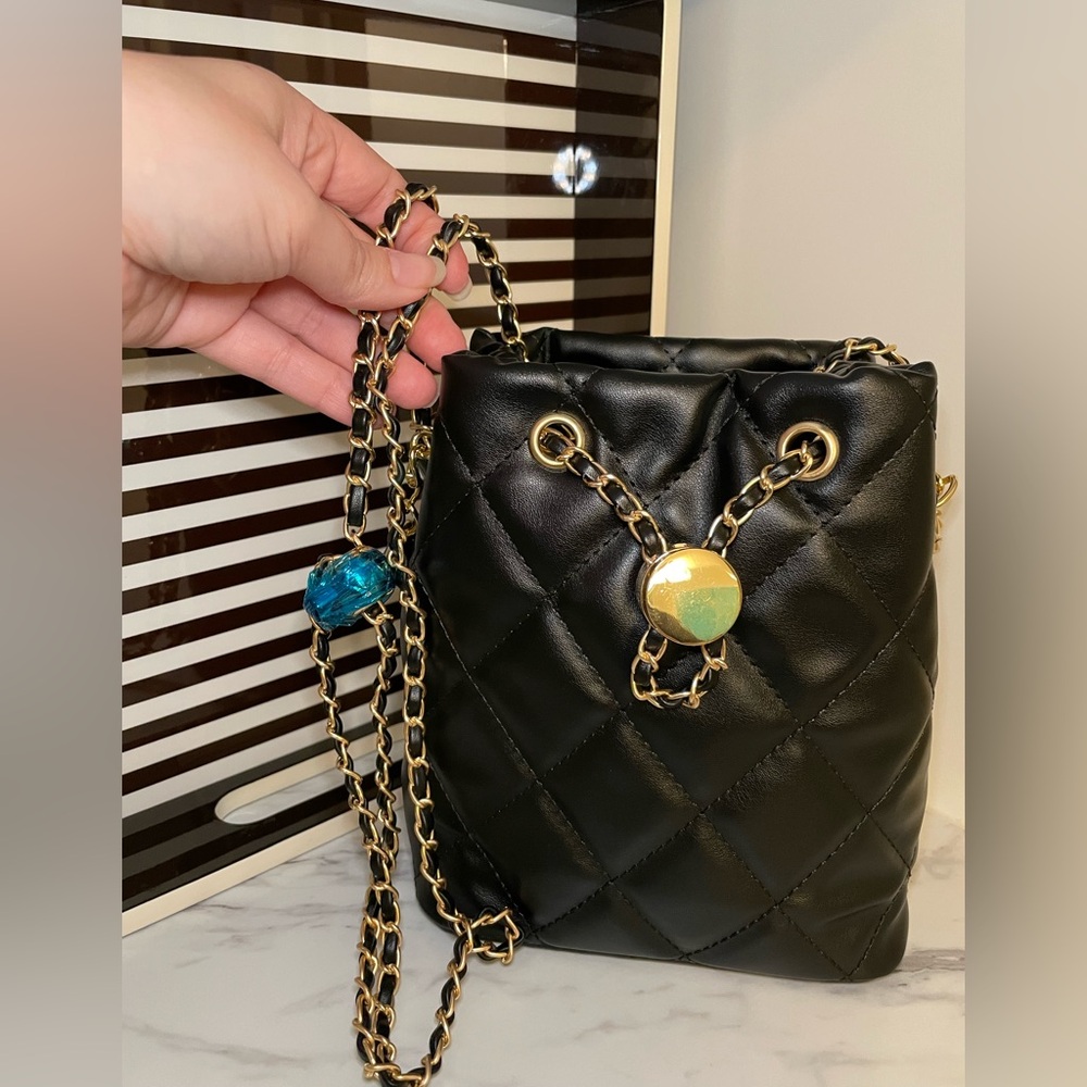 Black Quilted Bucket Crossbody Bag - Picture 6 of 9